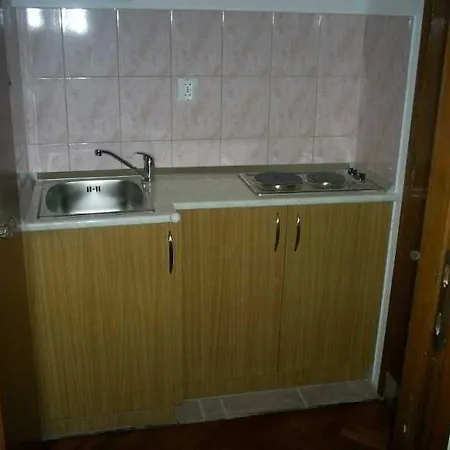 Апартаменты House With Garden *